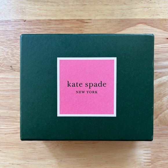 Kate Spade New York Monroe Pearl Bracelet Watch 24mm - Picture 5 of 6